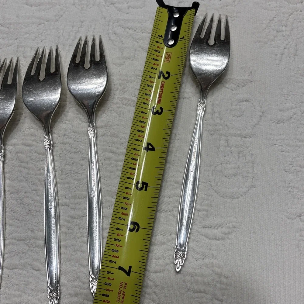 1965 GARLAND 1847 Rogers Bros IS Slotted 4 Salad Forks Silver Plate Flatware